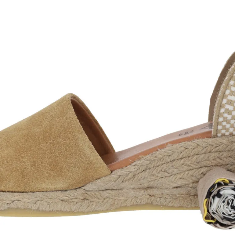 Alpargatas de serraje con cintas estampadas