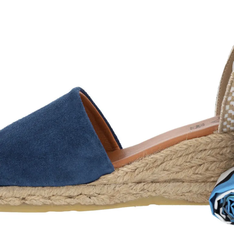 Alpargatas de serraje con cintas estampadas