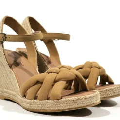 Alpargatas trenzadas color beige para mujer