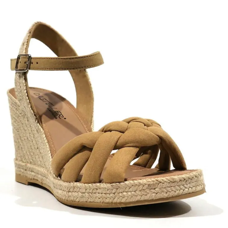 Alpargatas trenzadas color beige para mujer