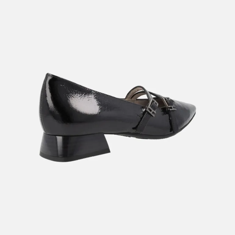 Bailarinas de charol con doble pulsera de hebillas