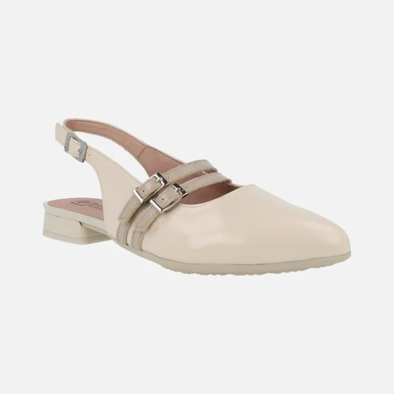 Bailarinas destalonadas en charol beige con pulseras en taupe