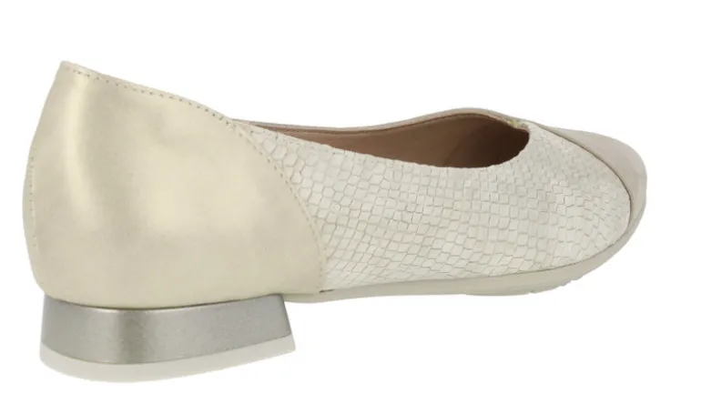 Bailarinas multimaterial en combinado beige