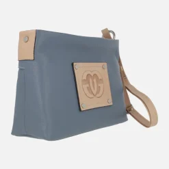 Bolsos de piel con asa bandolera regulable y parche con logo