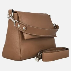 Bolsos de piel con tapa y asas intercambiables