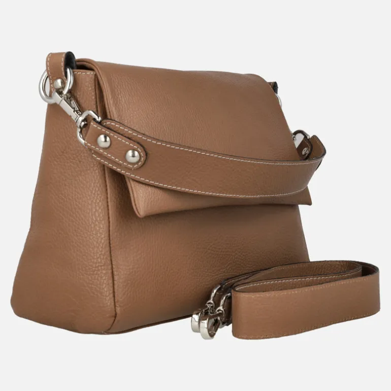 Bolsos de piel con tapa y asas intercambiables