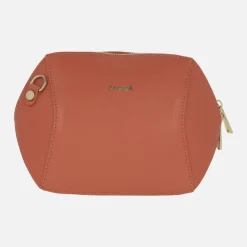 Bolsos geométricos de piel con asa bandolera