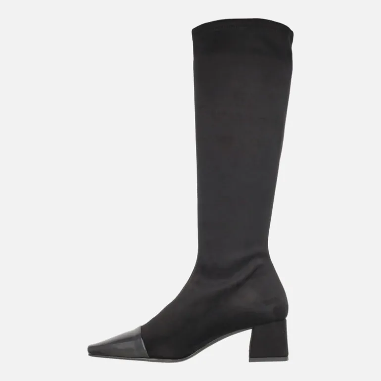 Botas altas de tejido elástico Water repellent con puntera afilada Laura