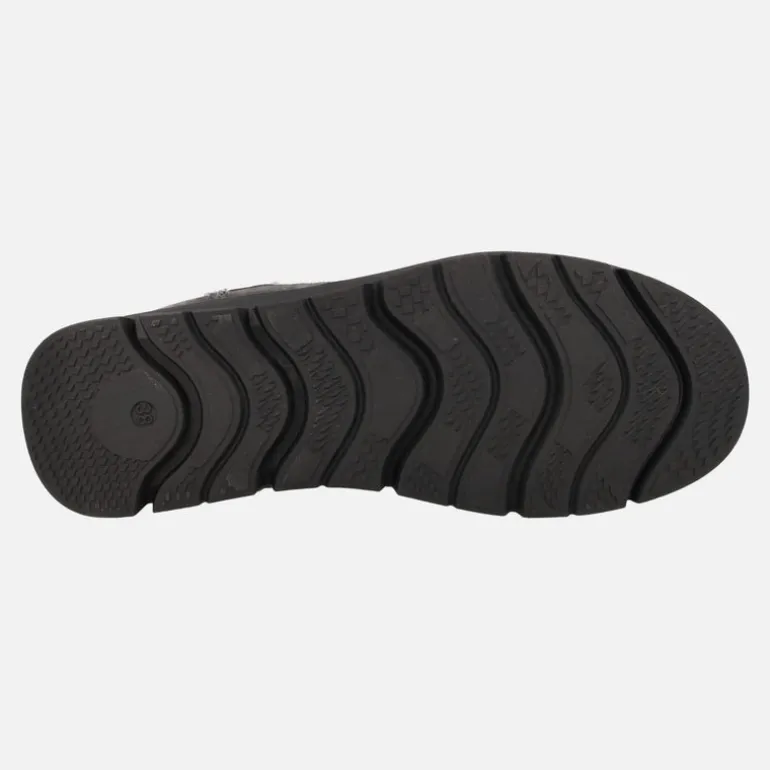 Botas bajas de serraje con membrana Waterproof