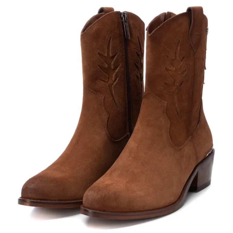 Botas cowboy bajas para mujer con troquelado