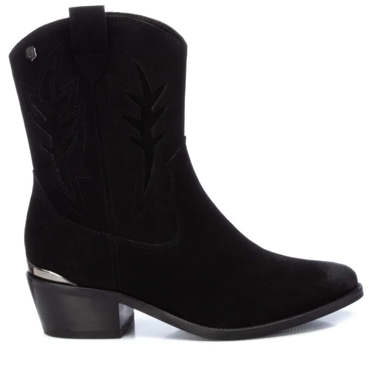 Botas cowboy bajas para mujer con troquelado