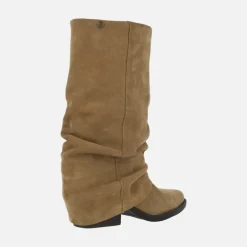 Botas cowboy de piel serraje con faldón