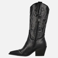 Botas cowboy negras con detalle de remaches metálicos
