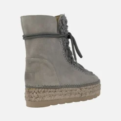 Botas de ante estilo esquimal con pala de borreguillo y plataforma de yute
