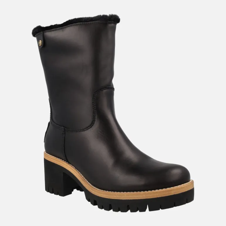 Botas de caña baja Piola en piel negra con forro de pelo