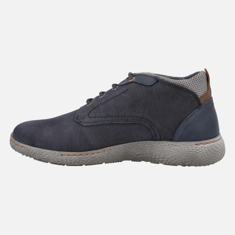 Botas de cordones para hombre en piel nobuck con membrana impermeable
