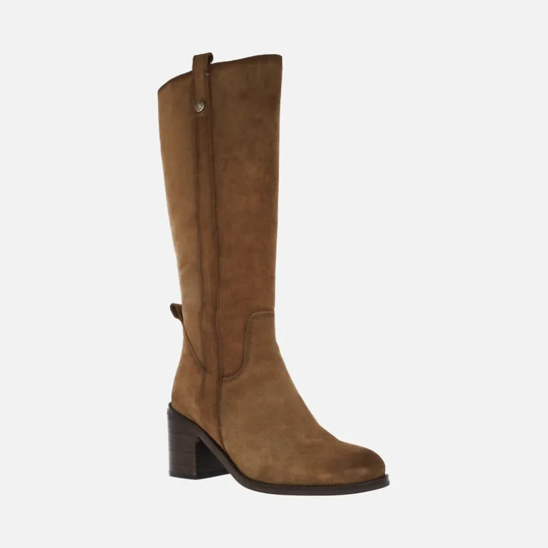 Botas de mujer de caña alta en serraje camel