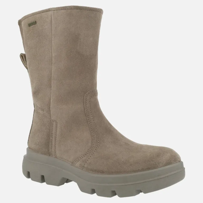 Botas de serraje beige para mujer con piso track y membrana Gore-tex