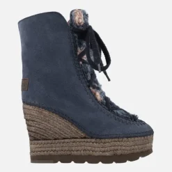 Botas de serraje con cuña alta de yute y pala de borreguillo