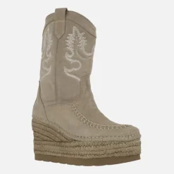 BOTAS DE serraje taupe CON BORDADOS Y CUÑA DE YUTE