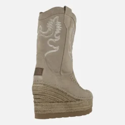 BOTAS DE serraje taupe CON BORDADOS Y CUÑA DE YUTE