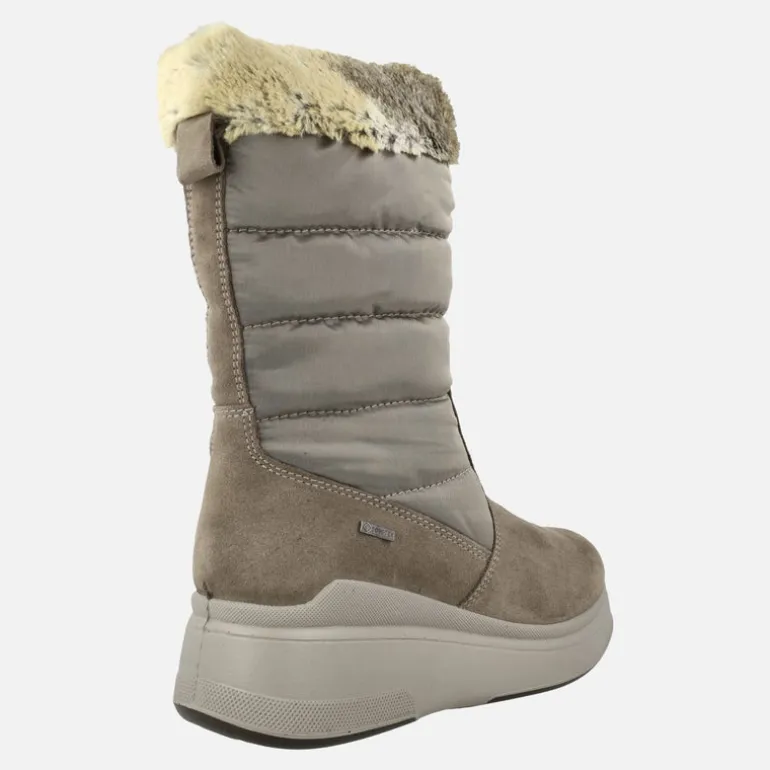 Botas multimaterial con membrana Gore-tex