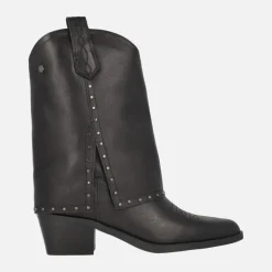 Botas negras de piel Carmela estilo cowboy con detalle de tachas