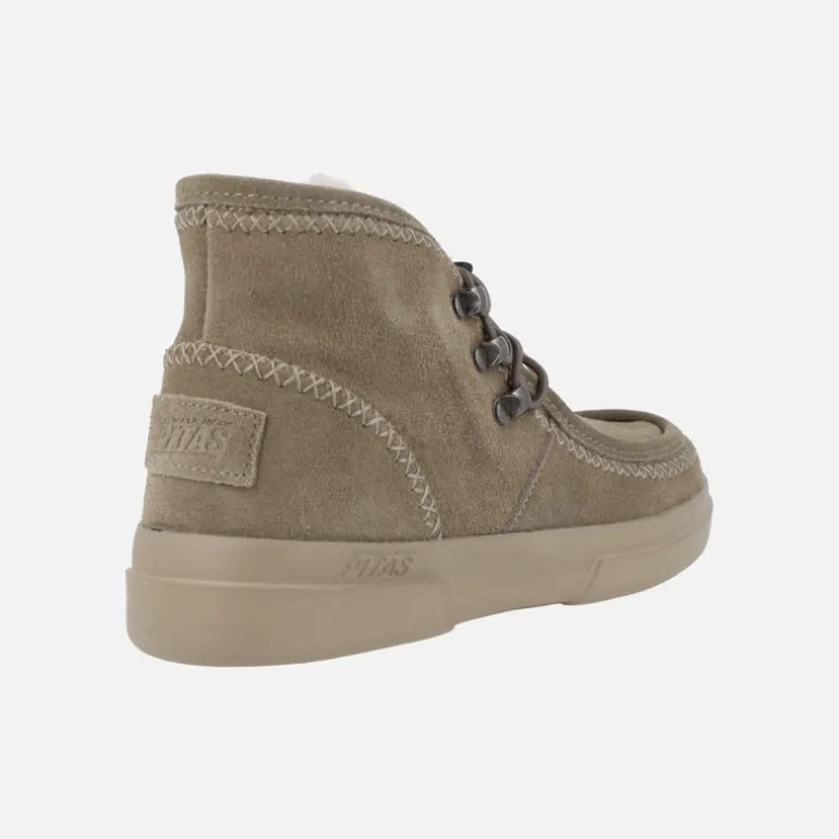 Botas Ontario en serraje hidrofugado con piso Ultralight