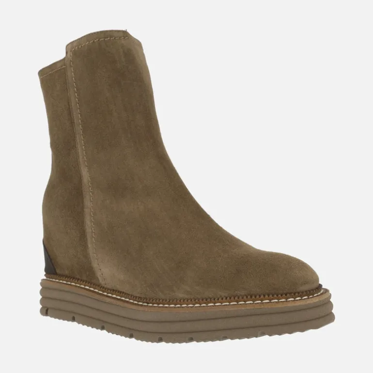 Botines Ajaccio en serraje marrón con cuña interior
