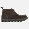 Botines bajos con cordones estilo wallabee en serraje marrón