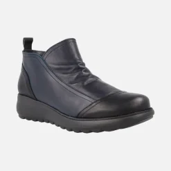 Botines bajos de piel en combinado azul y negro
