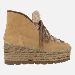 Botines bajos en ante con pala de borreguillo y cuña baja de yute