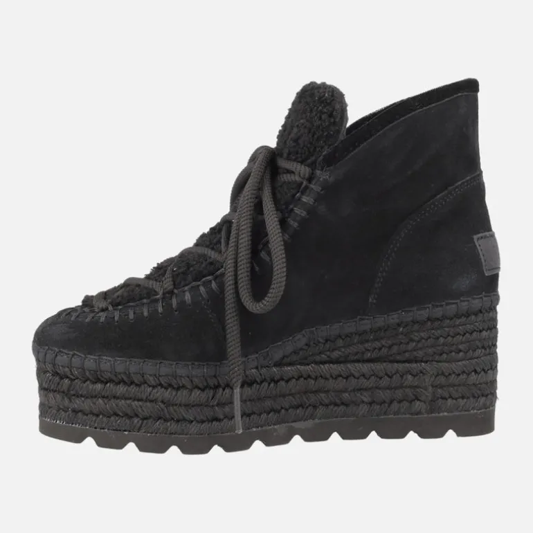 Botines bajos en ante con pala de borreguillo y cuña baja de yute