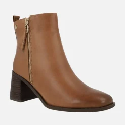 Botines Carmela de piel con tacón de 7 cms y doble cremallera