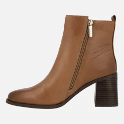 Botines Carmela de piel con tacón de 7 cms y doble cremallera