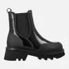 Botines chelsea en charol negro con piso track Ring