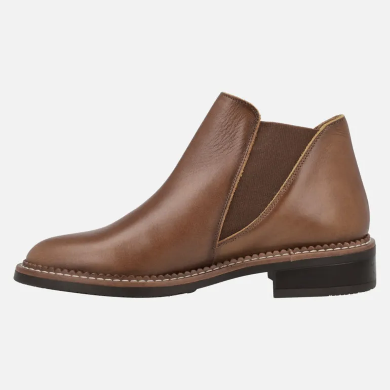 Botines Chelsea para mujer en Piel Cuero