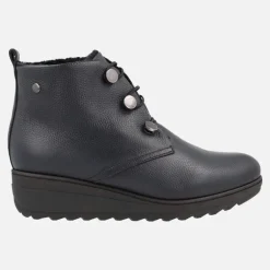 Botines confort de piel con cierre de botones y forro de pelo