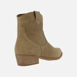 Botines cowboy Caliope en serraje con motivos pespunteados