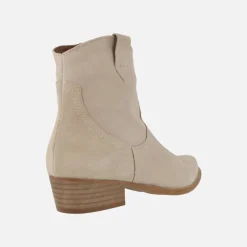 Botines cowboy Caliope en serraje con motivos pespunteados
