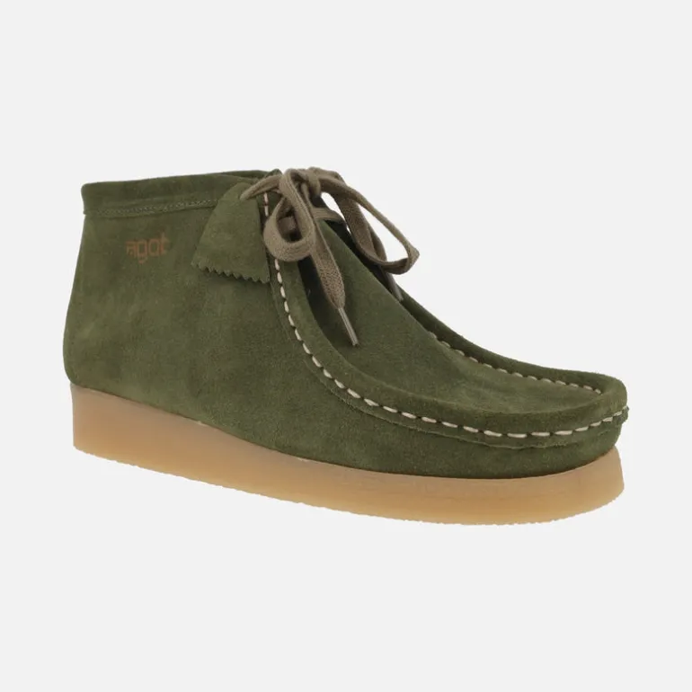 Botines de cordones en piel serraje estilo wallabee