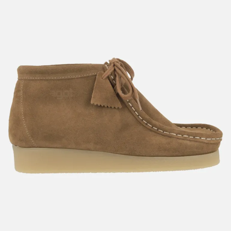 Botines de cordones en piel serraje estilo wallabee