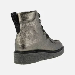 Botines de cordones en piel metalizada plomo para mujer