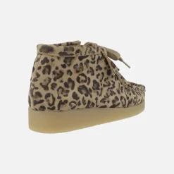 Botines de cordones en piel serraje leopardo estilo wallabee
