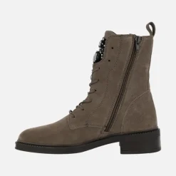 Botines de cordones Samantha en serraje topo con lengüeta joya