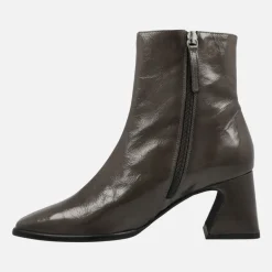Botines de piel con acabado brillo y tacón medio Shaba