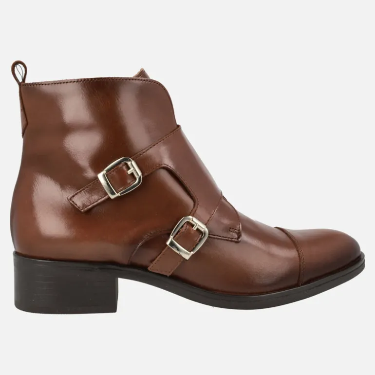 Botines de piel con hebillas y cremallera lateral