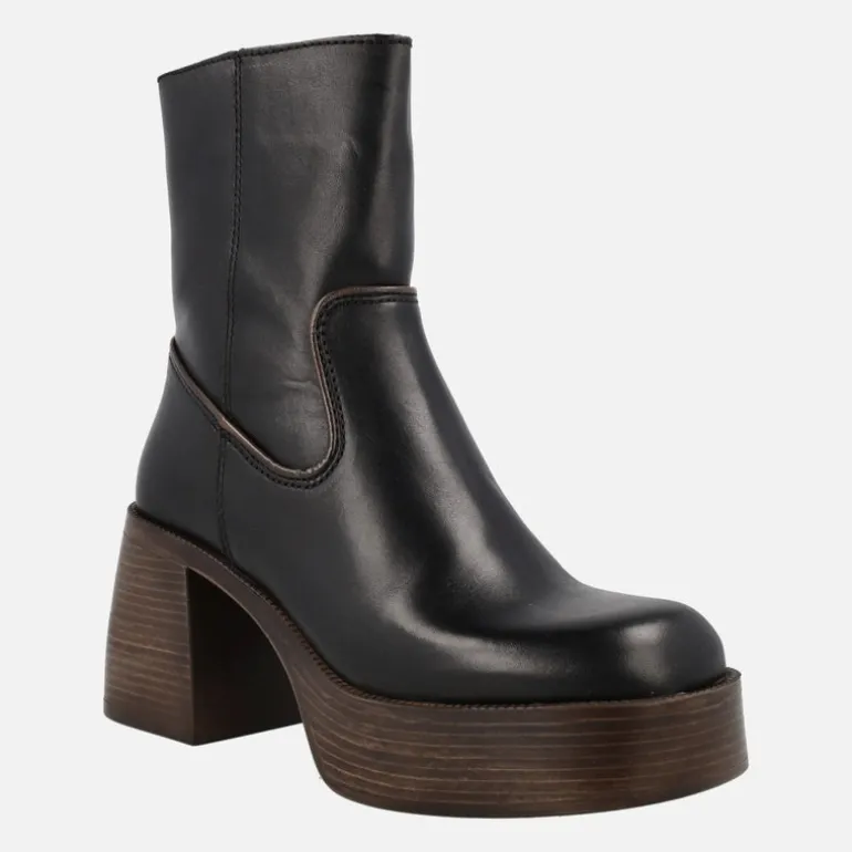 Botines de piel Nair con tacón y plataforma