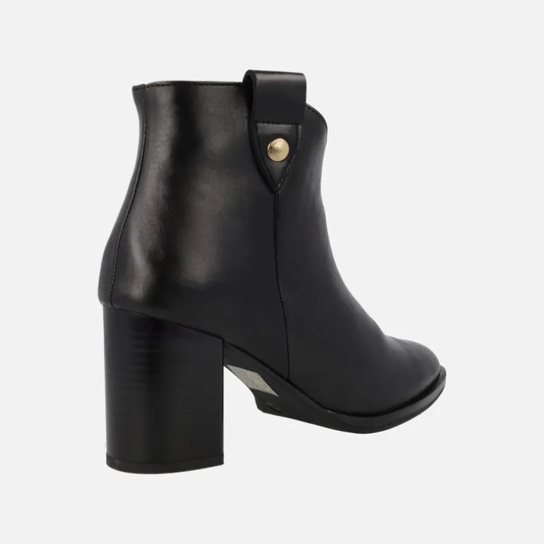 Botines de piel negra Guiomar para mujer con tacones de 8 cms