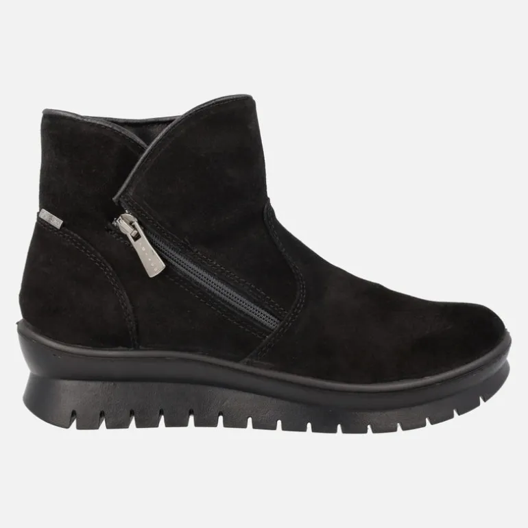 Botines de serraje con cremallera lateral y membrana impermeable